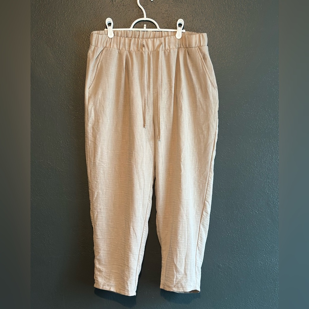 Zenana Women’s Flowy Tan Pants